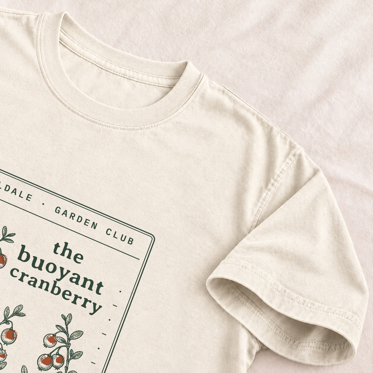 The Buoyant Cranberry tee in Ivory, detail