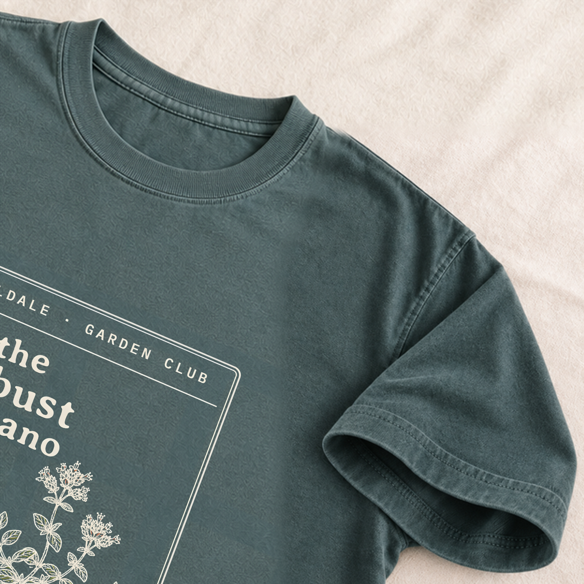 The Robust Oregano tee in Blue Spruce, detail