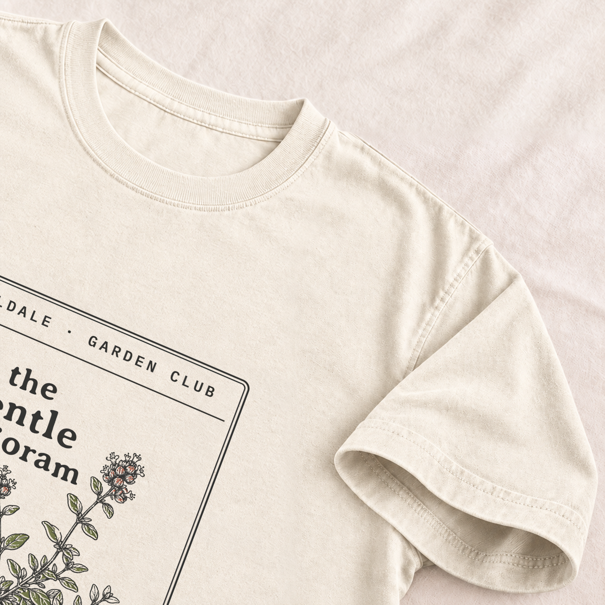 The Gentle Marjoram tee in Ivory, detail