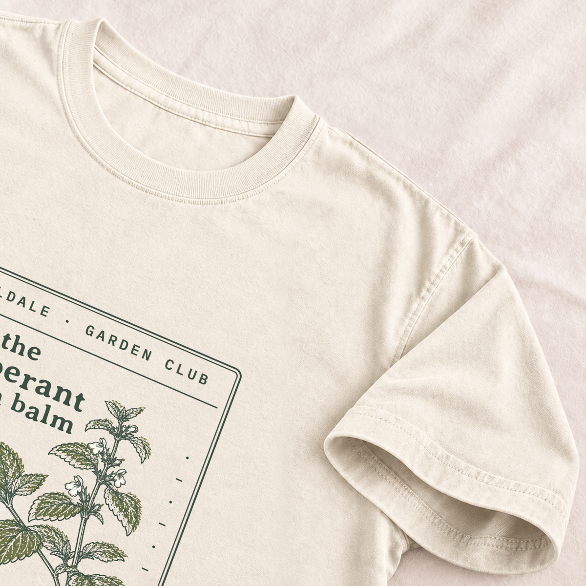 The Exuberant Lemon Balm tee in Ivory, detail