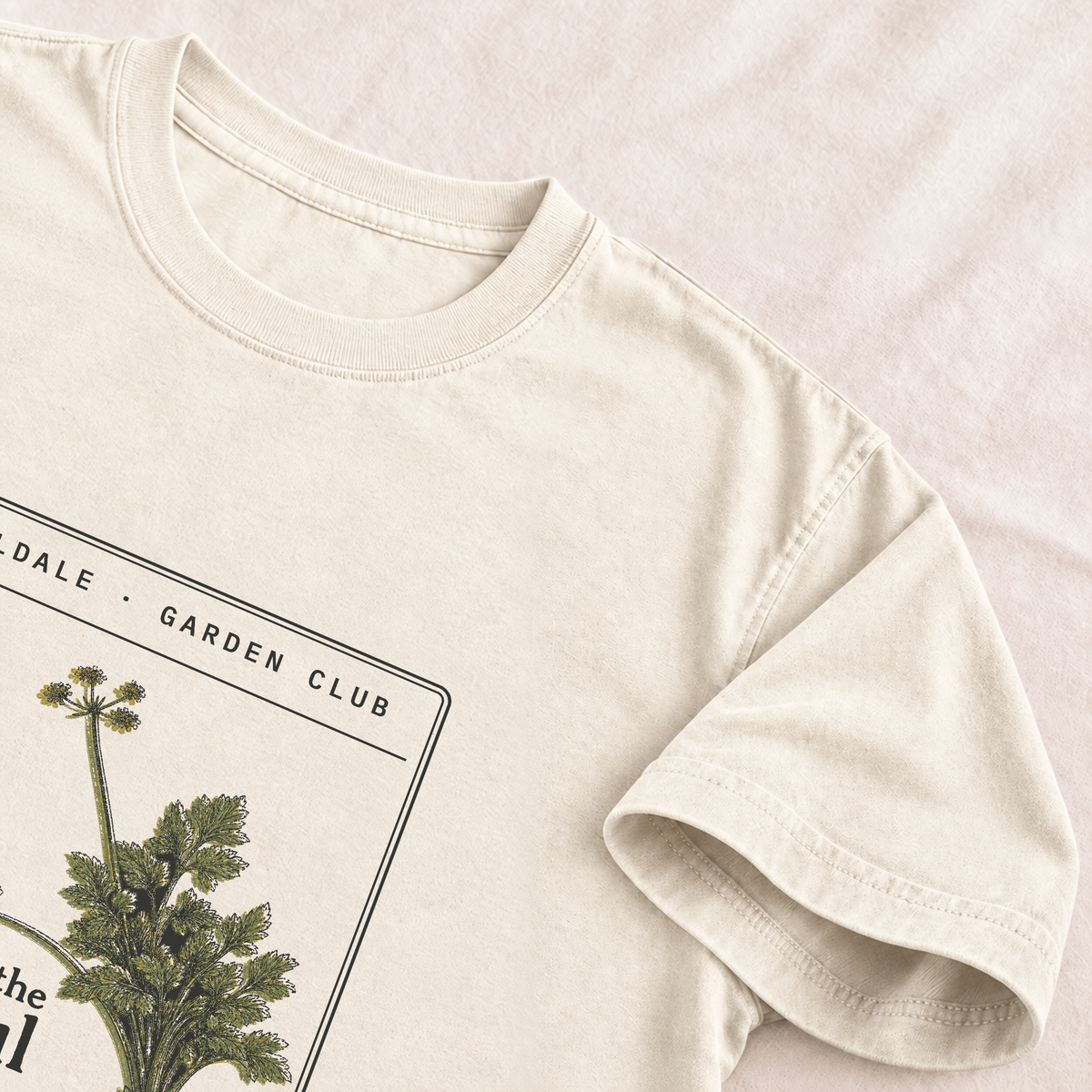 The Faithful Parsley tee in Ivory, detail