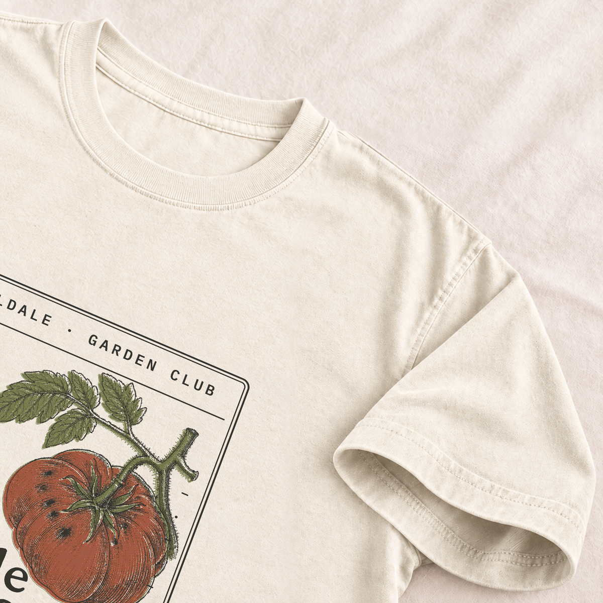 The Reliable Tomato tee in Ivory, detail