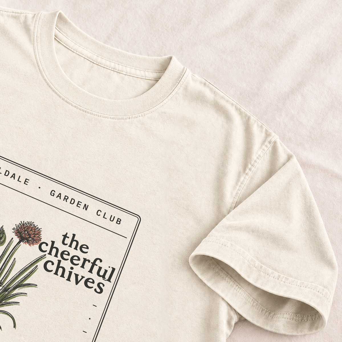The Cheerful Chives tee in Ivory, detail